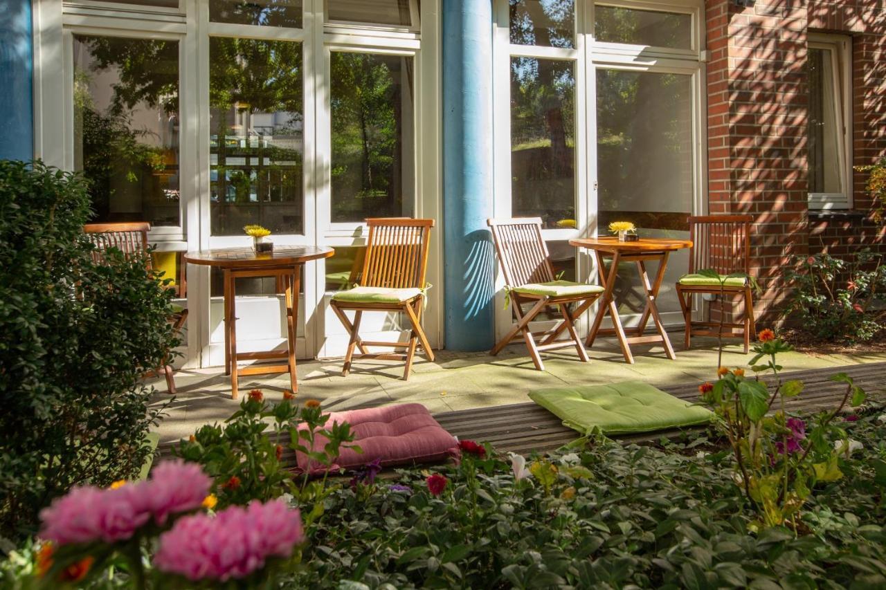 Stadthaushotel Hamburg - Inklusionshotel Екстериор снимка